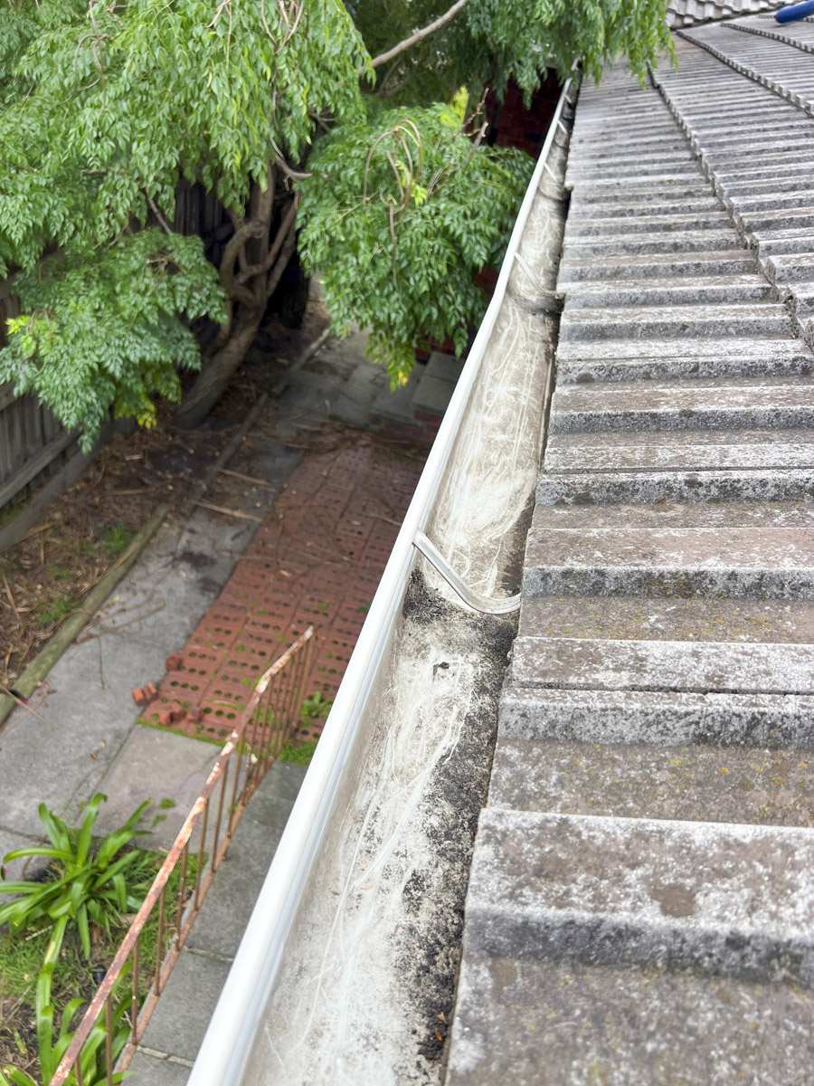 Vacuum Gutter Cleaning Melbourne Gutter Cleaners near me